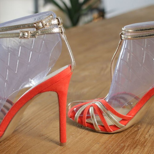 Primadonna Collection red and gold pumps new, size 37