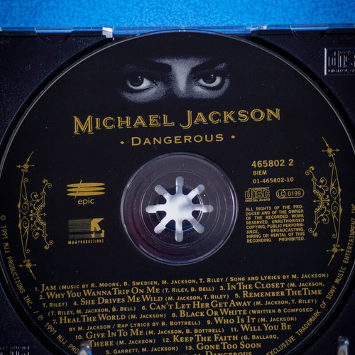 Michael Jackson Dangerous CD like new, pop