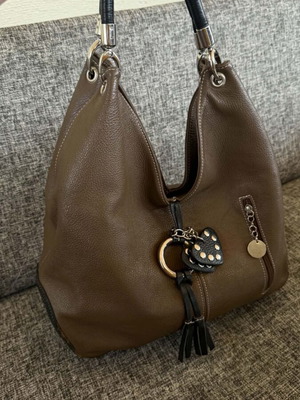 Firenze Italian Leather Shoulder Bag like new, black and brown