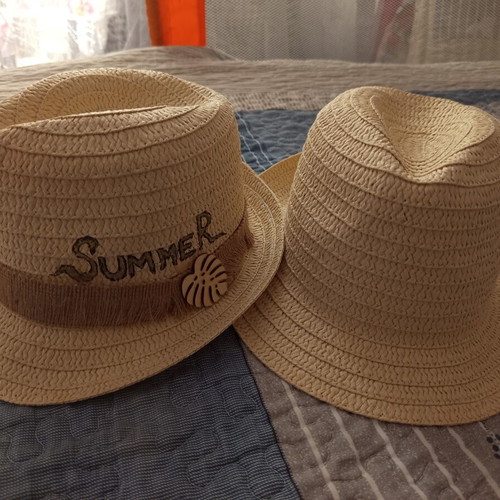 Straw summer hats set small size beige like new