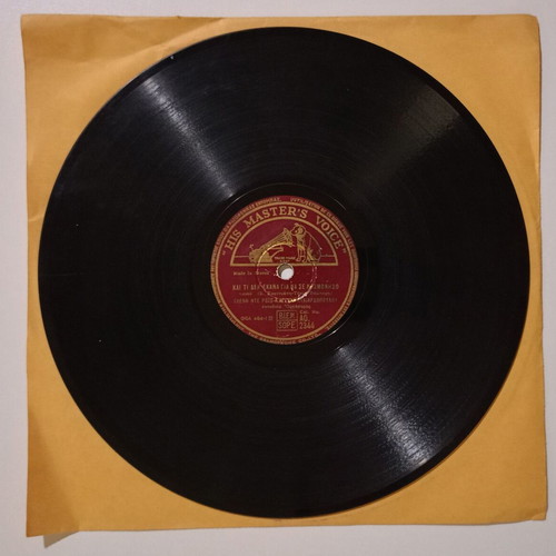 78 rpm record HMV AO 2344 used with Greek tango songs