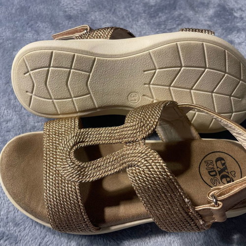 Exe Kids kids sandals Size 31