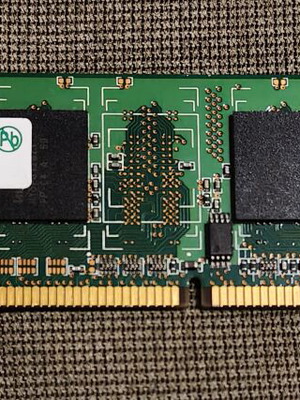 Μνήμη RAM Hynix 512MB DDR2 PC2-4200U 533MHz σαν καινούργιο