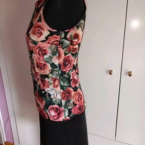 Italian y2k mini floral dress like new, red