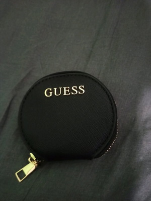 Guess wallet like new, black