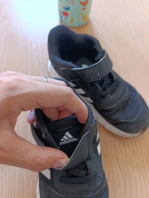 Adidas kids' shoes like new, size 25, black sports