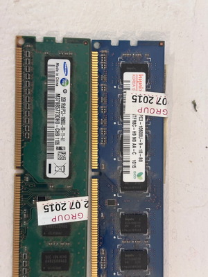 RAM memory 2GB each used