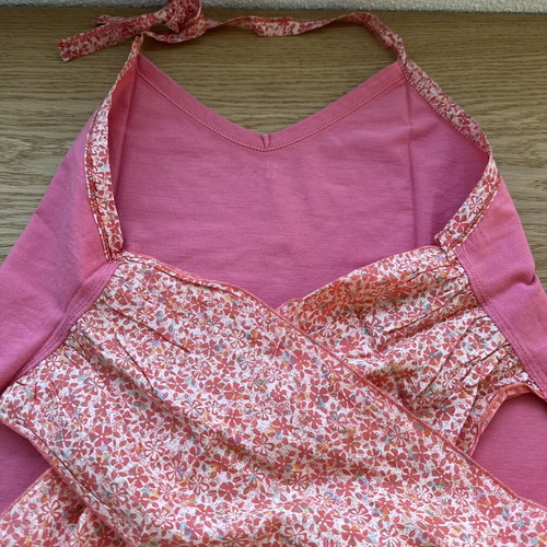 Attrattivo backless top with floral bow, pink, size S