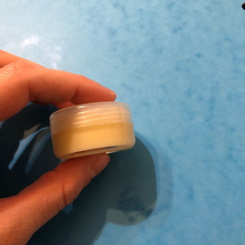 Hydrating balm with 100% natural ingredients new, 10ml