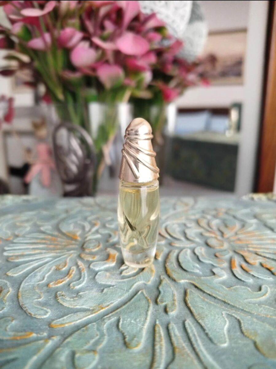 Escada Acte 2 Eau de Parfum mini 4 ml new - € 14,00 - Vendora.cy