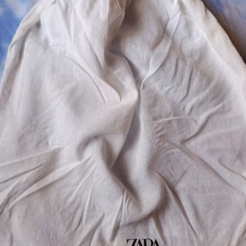 Zara dust bag like new, large storage pouch 55x55