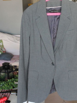 Zara gray fitted jacket used, size S