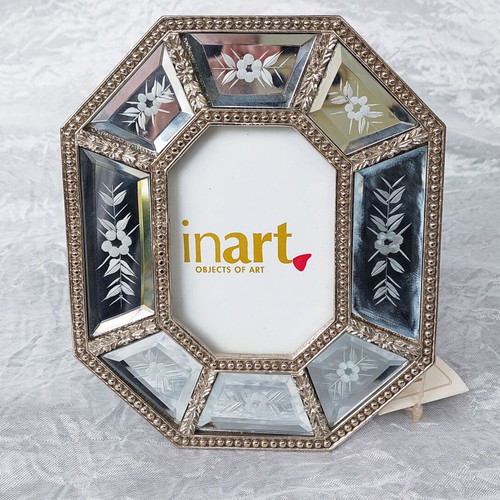 Metal octagonal frame with engraved mirror like new