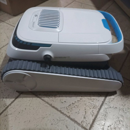 Professional Pool Cleaning Robot Vacuum New