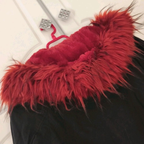Stradivarius women's parka size M with red fur and warm lining like new