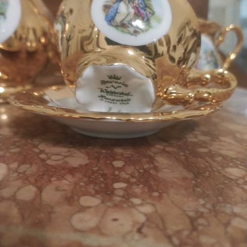 Waldershof Bavaria coffee set 22k gold like new, collectible