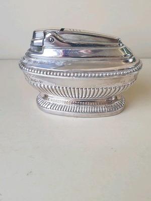 Ronson Queen Anne Varaflame retro table lighter used