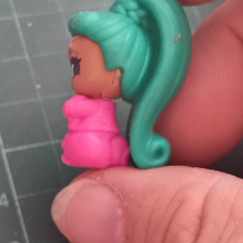 Zeta figure from Shimmer and Shine Teenie Genies by Fisher-Price / Mattel
