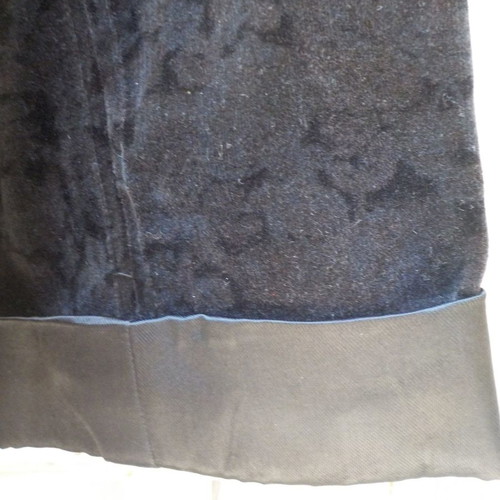 Velvet jacket used, black, size small to medium