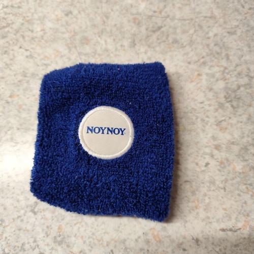 Nounou terry wristband like new