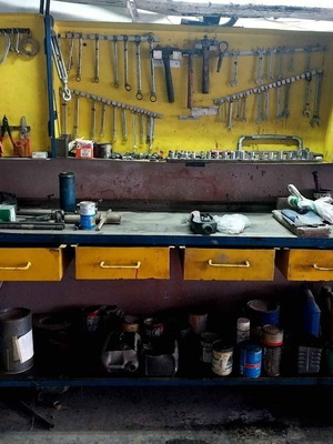 Workshop bench and tool rack used