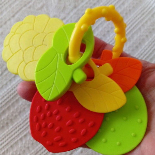 Hanging toy like new
