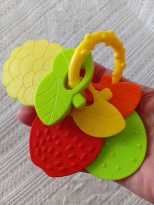 Hanging toy like new