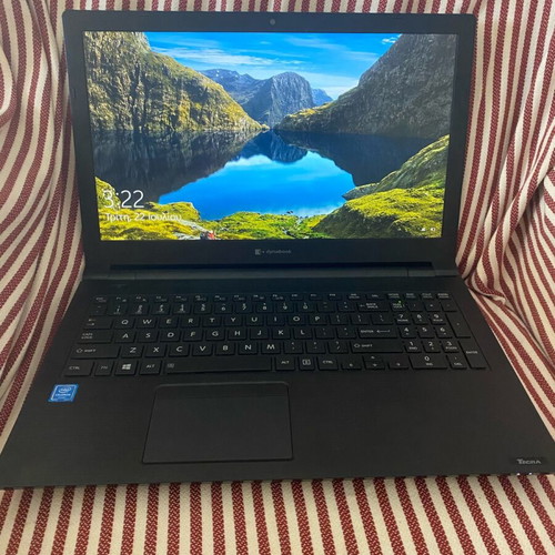 Laptop Toshiba Dynabook Tecra PT5B1-U-0RC01L like new, 15.6", 4GB RAM, 120GB SSD