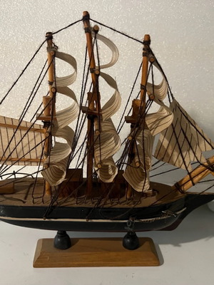 Wooden decorative sailing ship used, 21x22cm