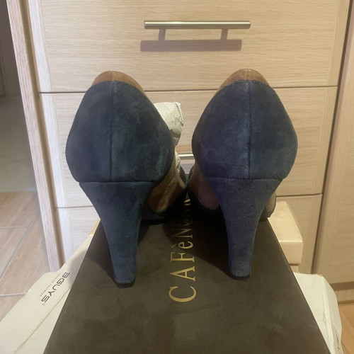 CafeNoir women's blue pumps size 39