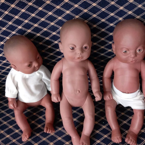 Dolls set of 3 like new, 30 cm height, dark skin tone