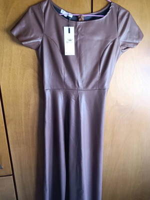 Leather dress new, brown, Secret