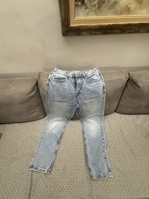 Bershka men's light blue jeans like new, size M