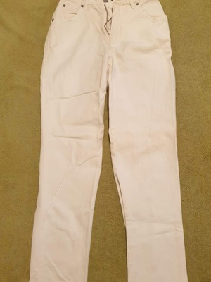 Women's white Stefanel special edition jeans new, waist 32 cm, XS