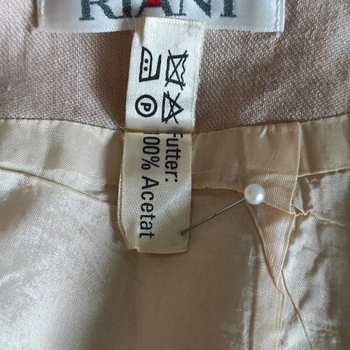 RIANI Luxury Linen Skirt like new, ecru/beige