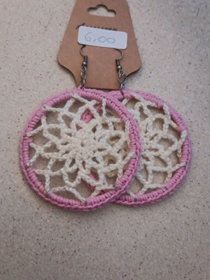 Handmade dreamcatcher earrings new, beige and pink