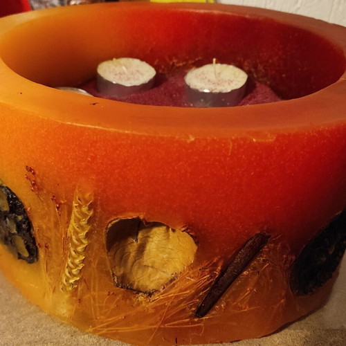 Wax & Craft Nikos Pomonis decorative candle like new