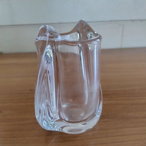 Glass decorative vase flowerpot like new with unique design