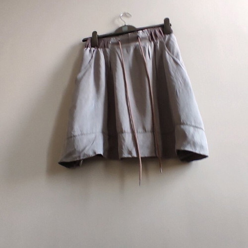 Viscose skirt like new, grey-turquoise with pockets, size Small