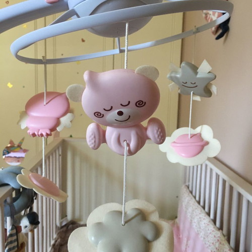 Infantino mobile rotating with sounds and detachable projector used