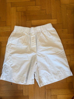 Massimo Dutti white bermuda shorts, size L