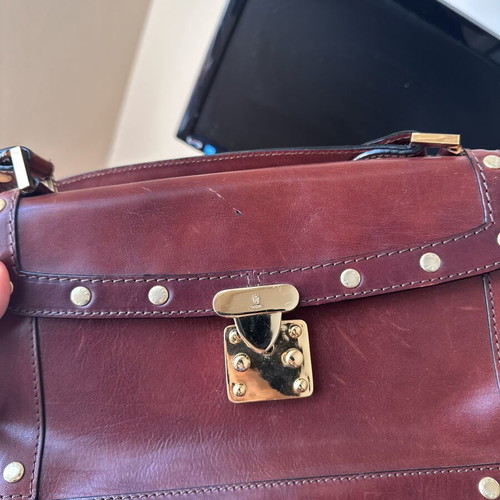 KEM leather handbag used with gold clasp brown