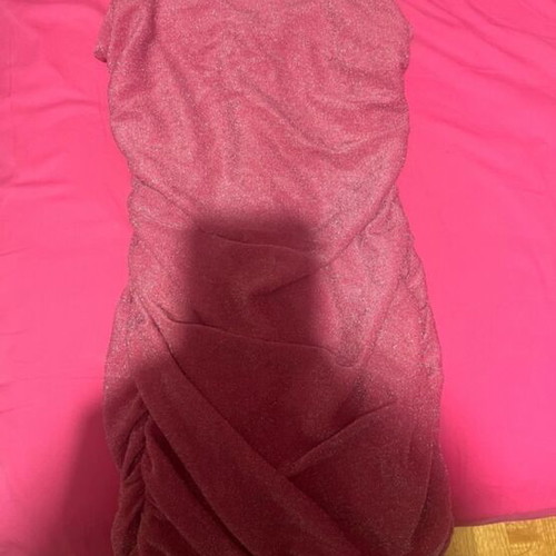 Miki mini dress pink with glitter like new, fitted and comfortable