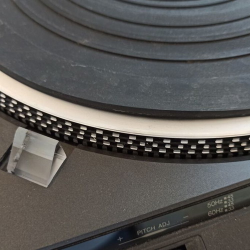 Technics Phono Model SL-BD 22 D used, for repair or spare parts