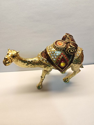 Decorative metal camel like new, large size 15x16cm with jeweled details