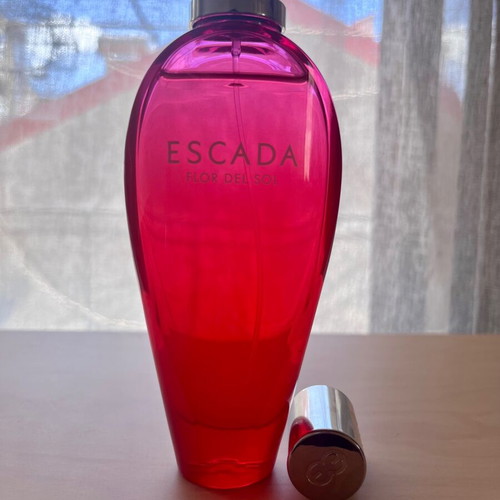 Escada Flor Del Sol Eau de Toilette 100ml like new limited edition