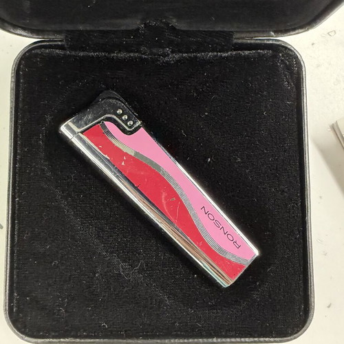 Ronson Emily Pink vintage lighter with original box