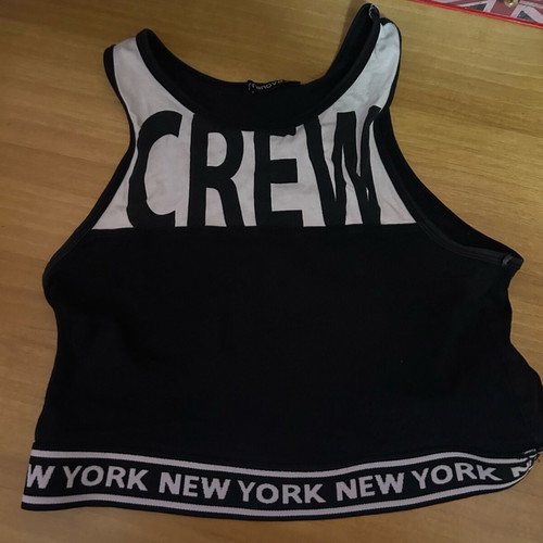 Terranova sports top used, black and white