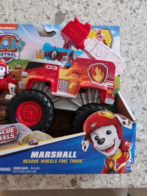 Spin Master Paw Patrol Rescue Wheels Marshall Fire Truck new