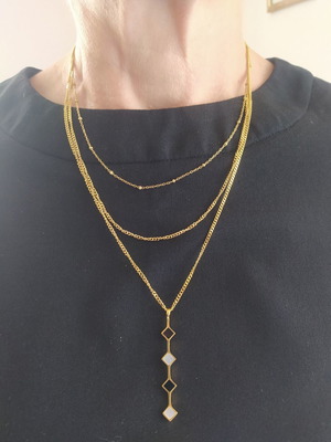Triple gold-plated necklace new with black-and-white design from SHEIN